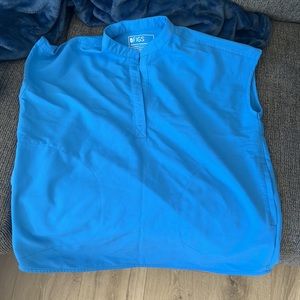 Size small. Rafaela top + small figs joggers